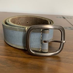 NWT ice blue & taupe leather belt
